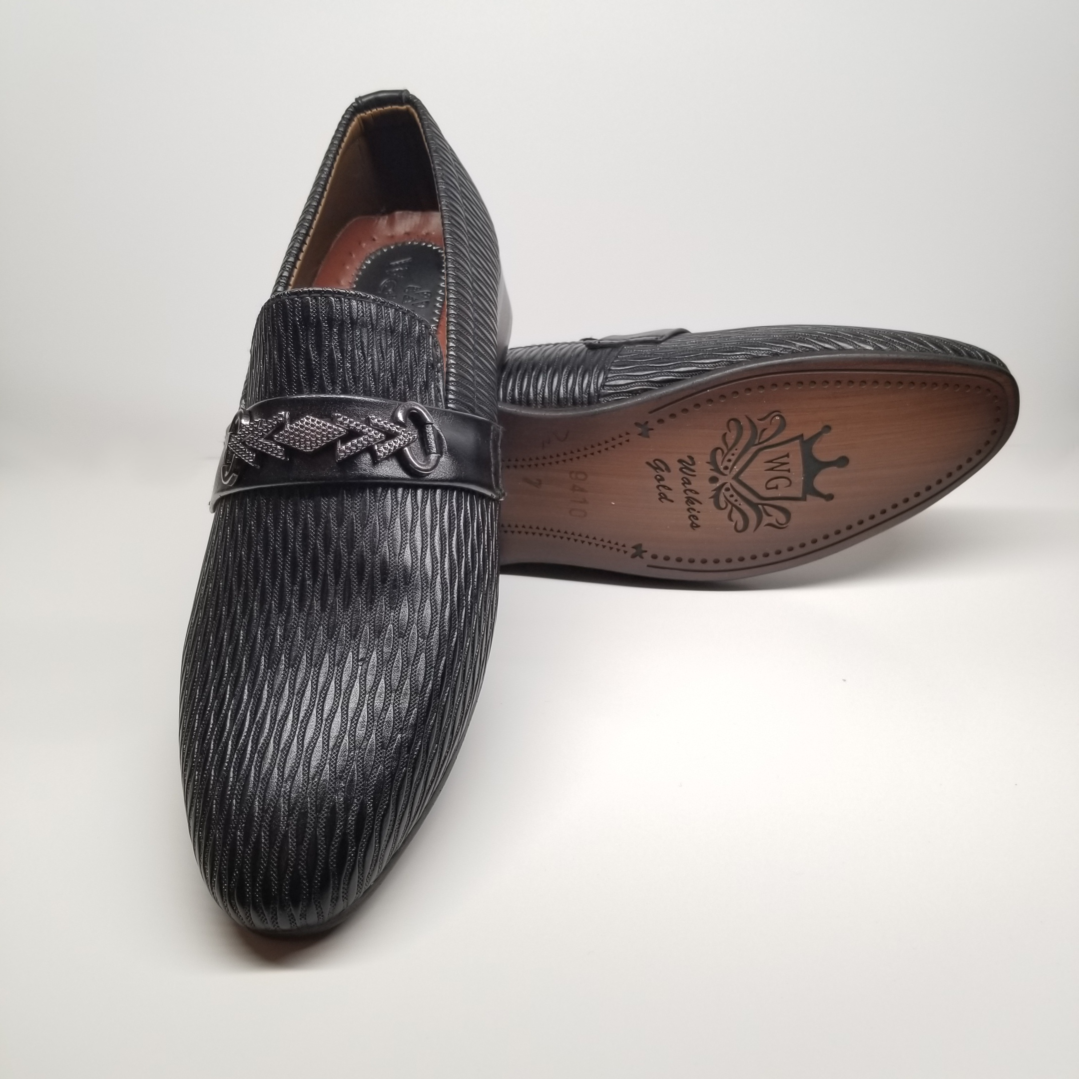 Conquer dress shoes by Walkies at NMFootwear.com