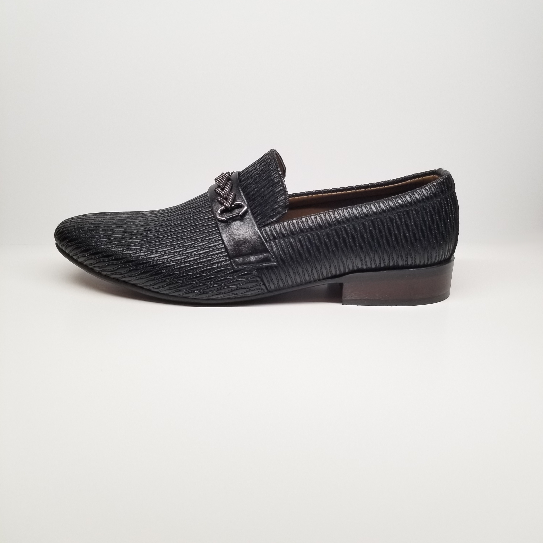 Conquer dress shoes by Walkies at NMFootwear.com